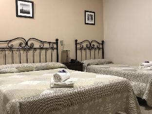 hostal el pilar
