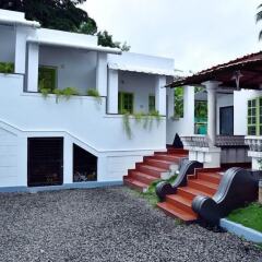 Marayoor Holidays,Devikolam>>Chinnakanal,3 star