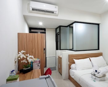 D'paragon Karang Malang,,2.5 star