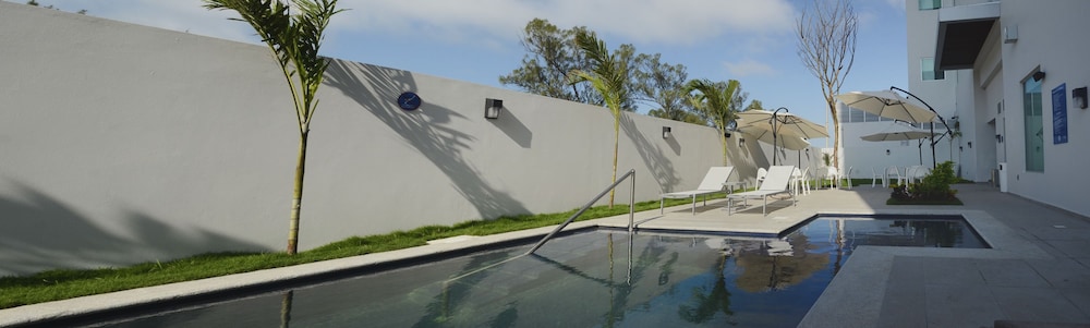 La Venta Inn Ciudad Del Carmen,,4 star