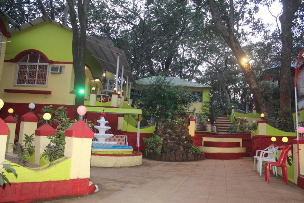Green Hill Resort,Khalapur>>Karjat,1 star