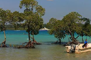 Ocean Pearl Beach Resort,,3 star