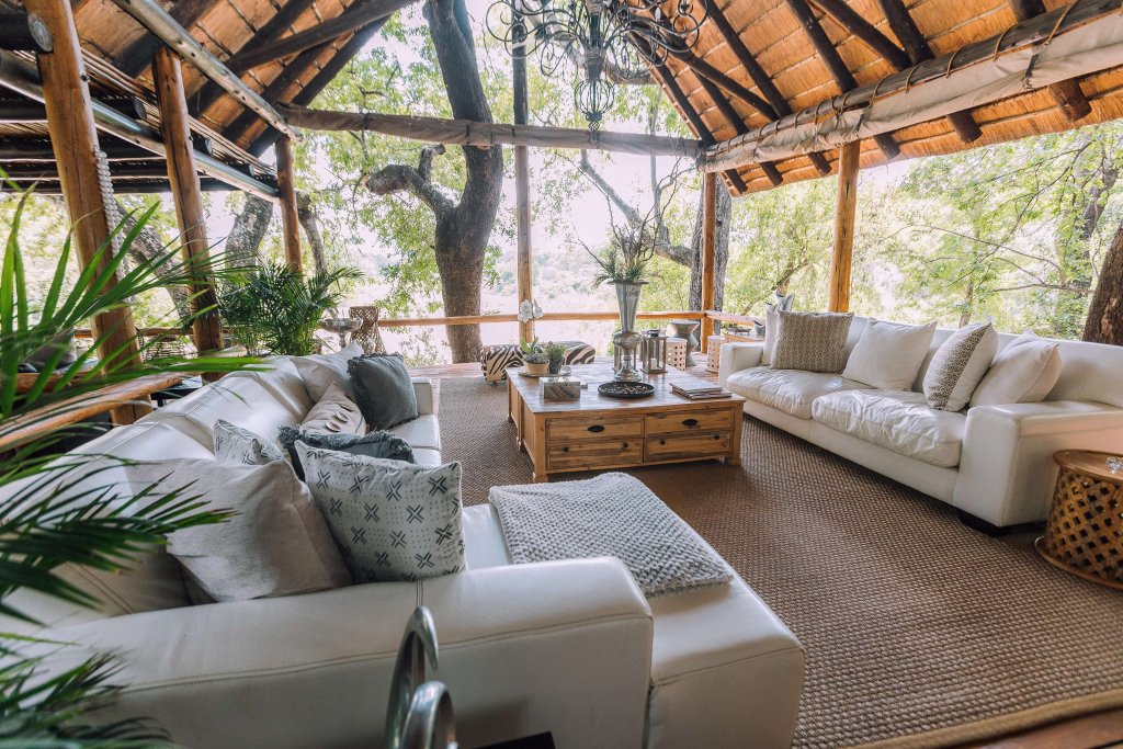 Kuname Lodge,,4 star