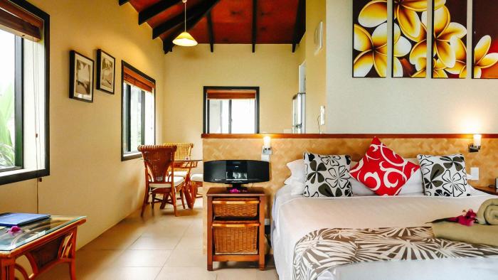 muri beach resort