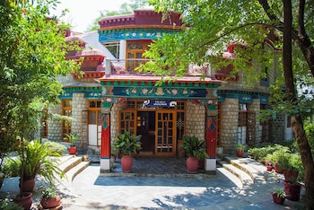 Norling House,Gaggal,3 star