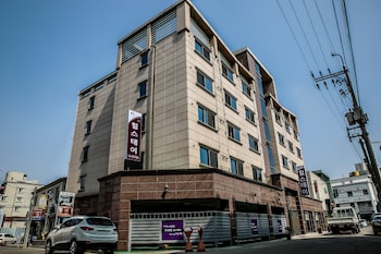 hill stay hotel residence