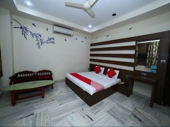 Hotel Surbhi,Madhya Pradesh>>Gwalior,3 star