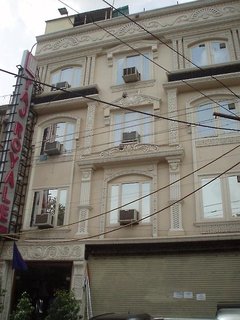 Capital O 44526 Hotel Tjs Royale,In New Delhi (Karol Bagh),3 star