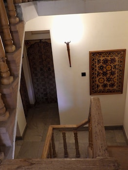 The Stepwell Hotel,Clock Tower,3 star