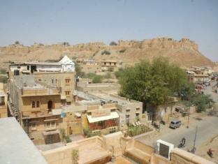 Gorakh Haveli,Amar Sagar,3 star