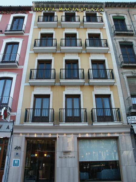 hotel macia plaza