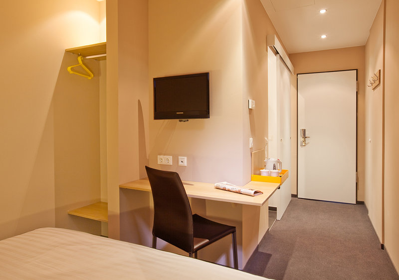 B&B Hotel Munchen-Moosach,Munich>>Moosach,3 star