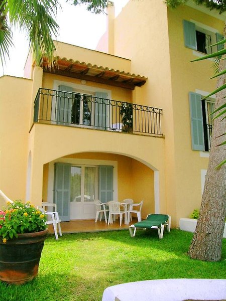 ona cala pi club