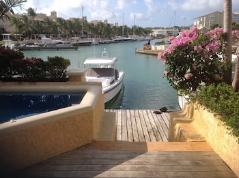 Holiday Home At 163 Port St Charles,,4 star