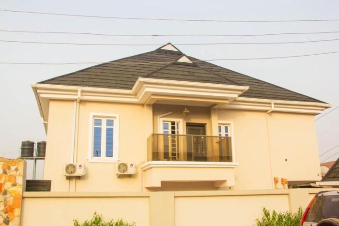 3Tee Serviced Apartment Abeokuta,Nigeria>>Abeokuta,1 star
