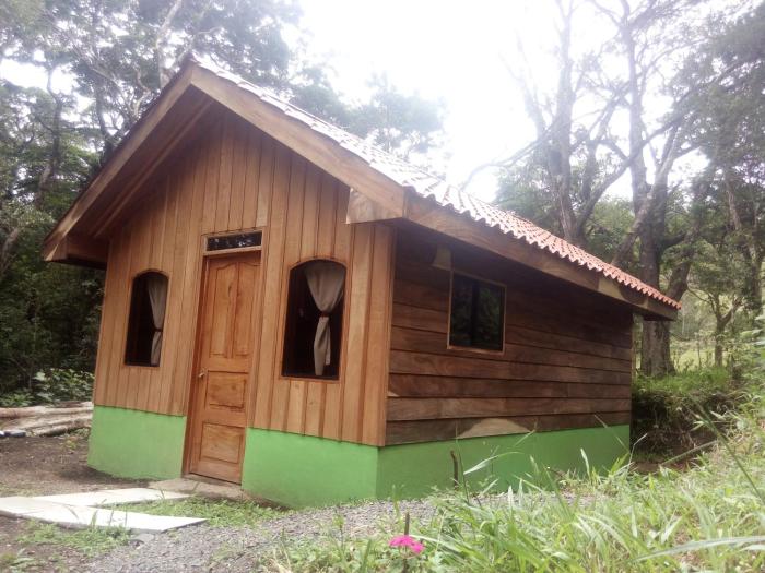 monteverde romantic cottage