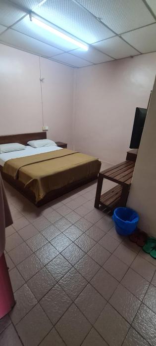 East Coast Hotel,,1 star