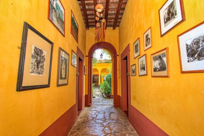 Hotel Na Bolom,Near Na Bolom Cultural Museum,3 star