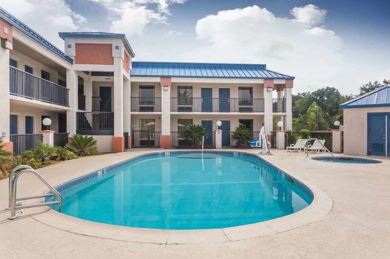 Days Inn By Wyndham Chiefland,Cross City>>Chiefland,3 star