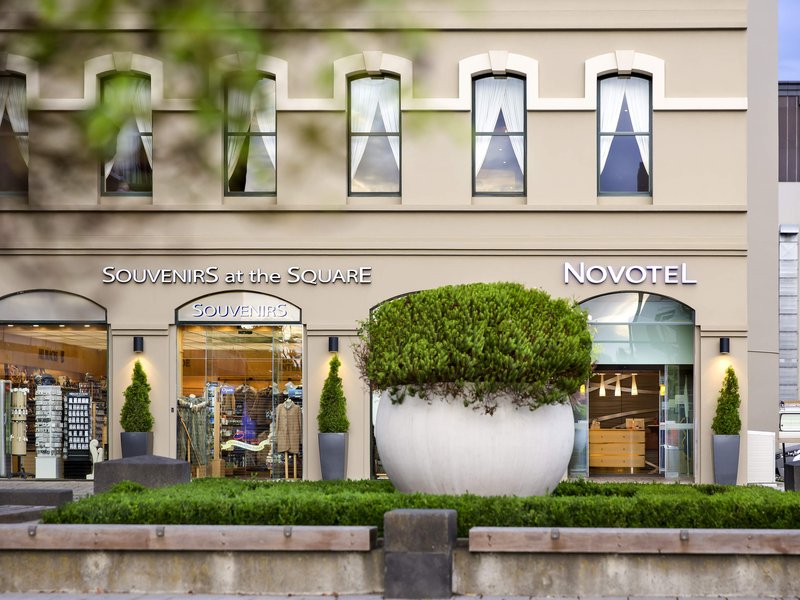 novotel christchurch cathedral square