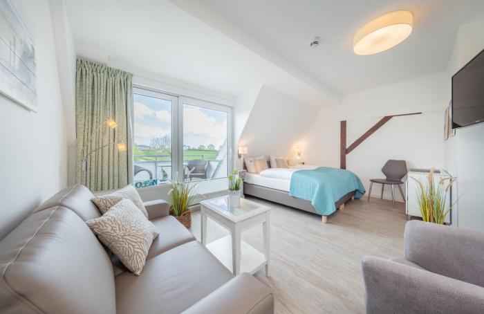 Hofhotel Krahenberg,Near Zoo Arche Noah,4 star