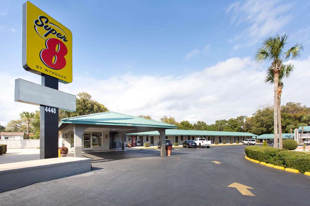 super 8 by wyndham pensacola nas area