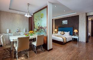 skylark hotel