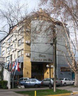 Hotel Alcalá Del Río,Near San Cristobal Hill,3 star