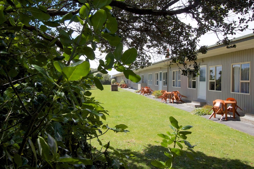252 Beachside Motels & Holiday Park,West Coast>>Hokitika,3.5 star