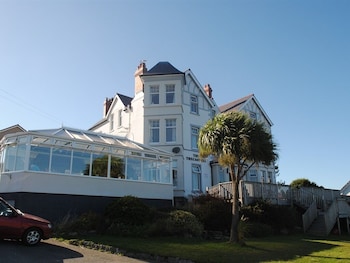 The Trecastell Hotel,Beaumaris>>Amlwch,2.5 star