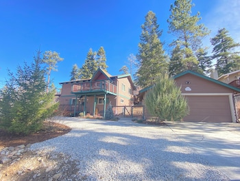 Buffalo Crossing,Big Bear Lake>>Big Bear City,2 star