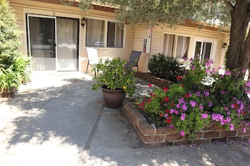 Little European Lodge,,1 star