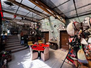 Qilimcha's Guesthouse,,5 star