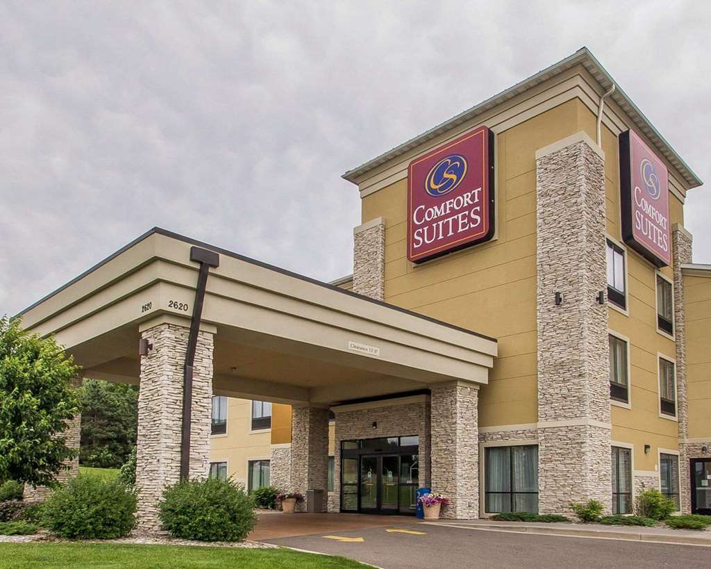 Comfort Suites Hudson I-94,New Richmond>>Hudson,2.5 star