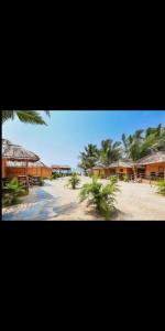 Blue Corner Beach Huts & Restaurant,Goa>>Benaulim,3 star