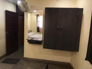Shri Vasant Lodge,Hubballi>>Hubli,1 star