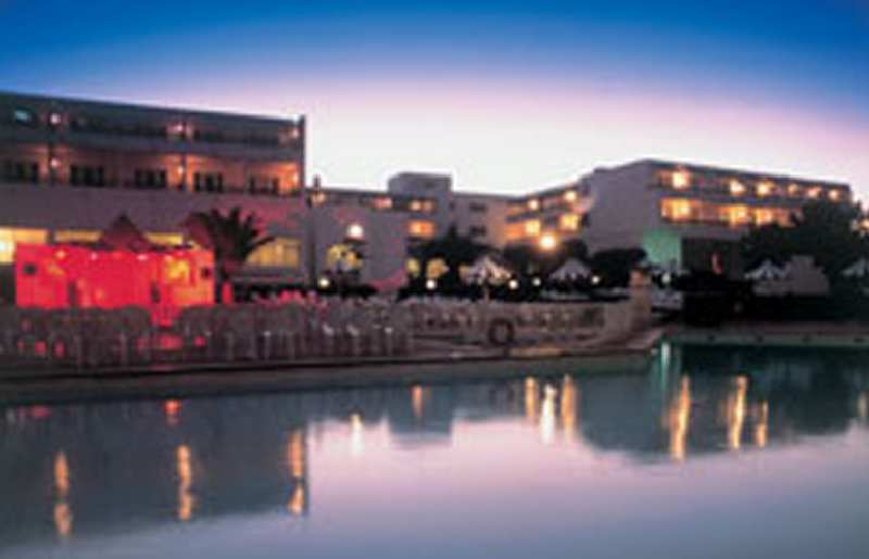 El Mouradi Beach,Near Omar Khayam Beach,3 star