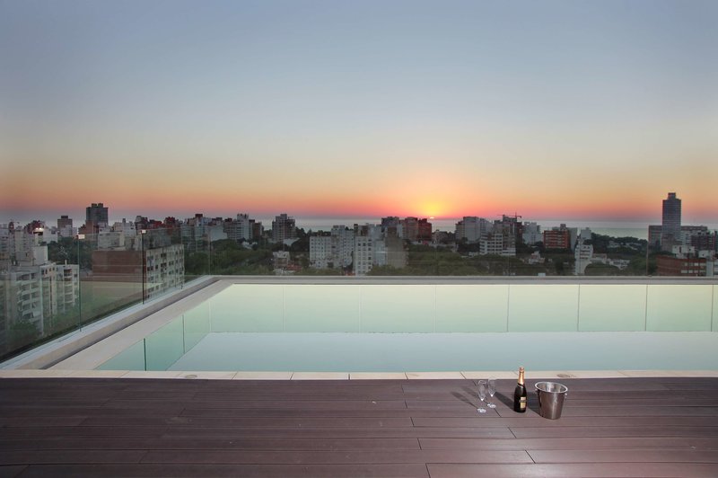 dazzler by wyndham montevideo