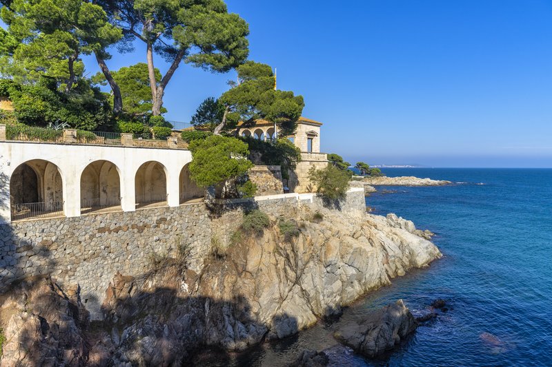 La Gavina,Castell-Platja D'aro>>Barcelona,5 star