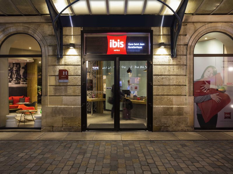 Hotel Ibis Bordeaux Centre Gare Saint Jean Euratlantique,Floirac>>Bordeaux,3 star