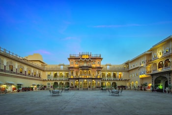 Chomu Palace Jaipur (A Heritage Hotel),Jaipur>>Chomu,4 star
