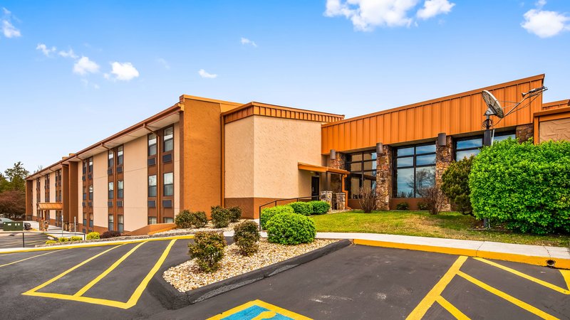 best western center pointe inn