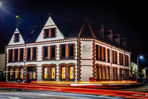 Cardiff Arms Bistro And Hotel,Treherbert>>Cardiff,2.5 star