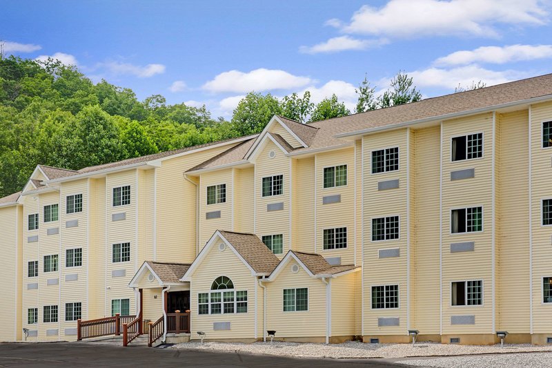 Microtel Inn & Suites By Wyndham Bryson City,Cherokee>>Bryson City,2 star
