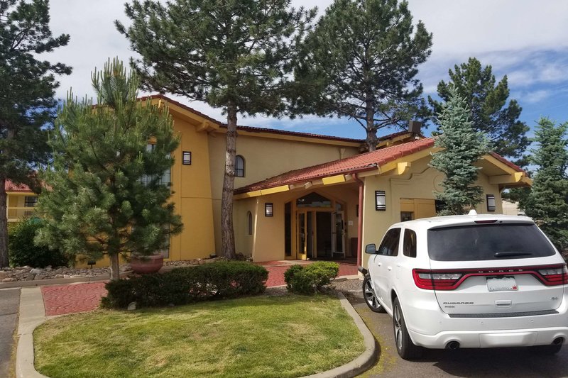 quality inn aurora denver