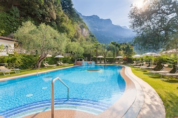 Hotel Continental - Tonellihotels,Lake Garda>>Garda,4 star