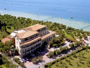 Hotel Ideal,Lake Garda>>Brescia,4 star