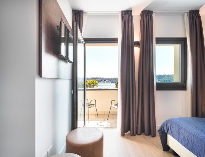 Rivalta Life Style Hotel,Near Vittoriale Degli Italiani,4 star