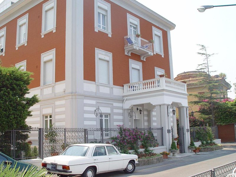 hotel villa garden