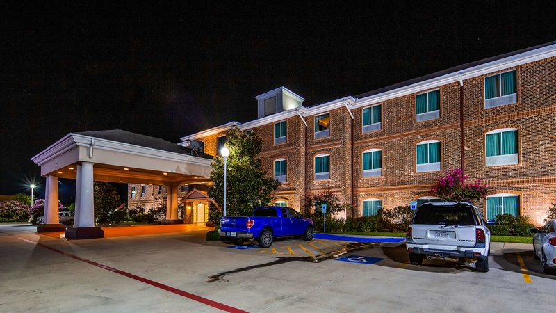 Best Western Plus Waxahachie Inn & Suites